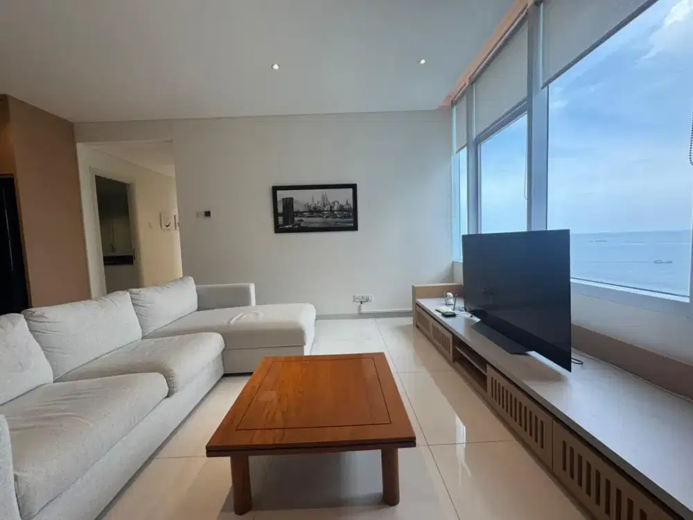 Apartemen Regatta Pluit 146m2 3+1BR View Laut Full Furnished Ada Ruang Kerja