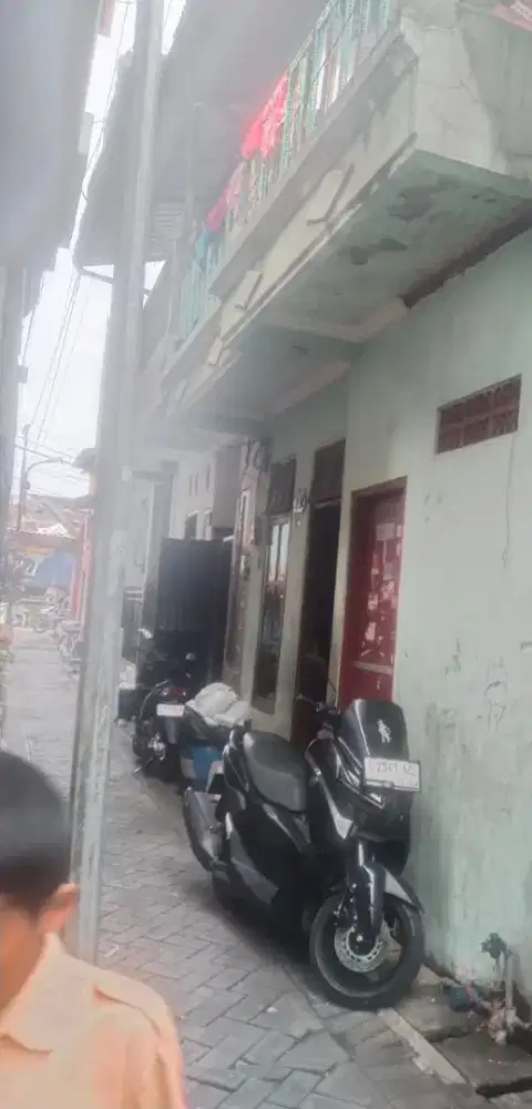 Jual Cepat !!! Rumah 2 lantai Surabaya Utara