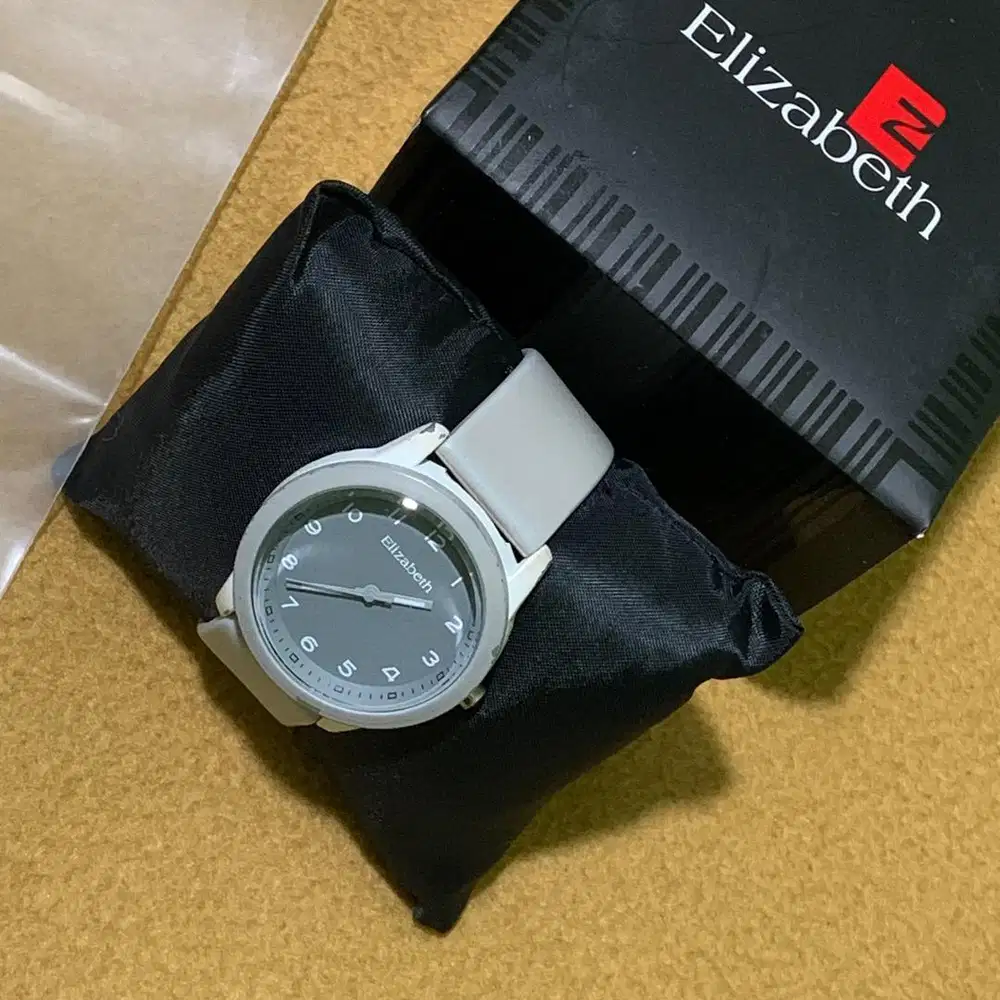 Jam Tangan Elizabeth