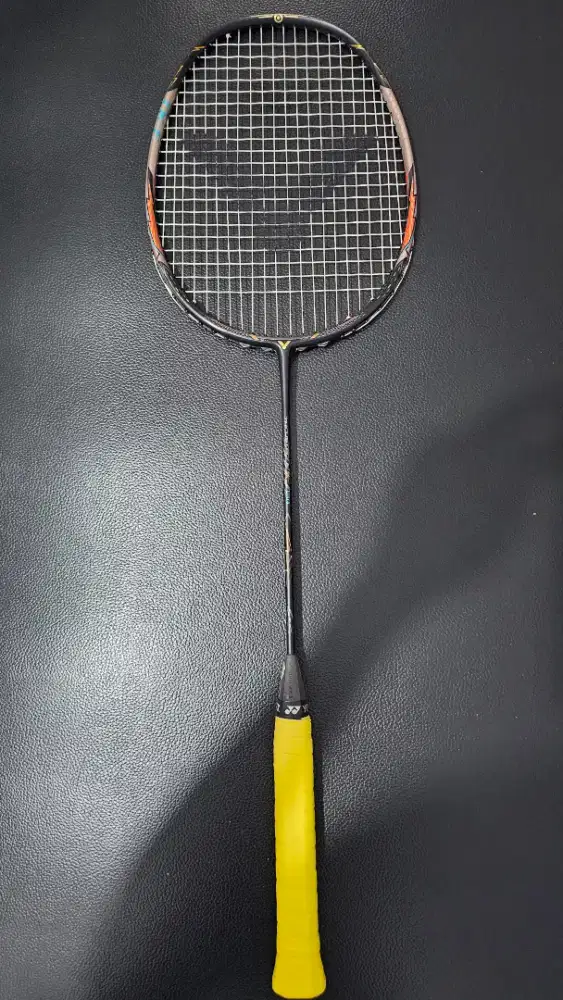 Raket Victor Thruster F Ultra