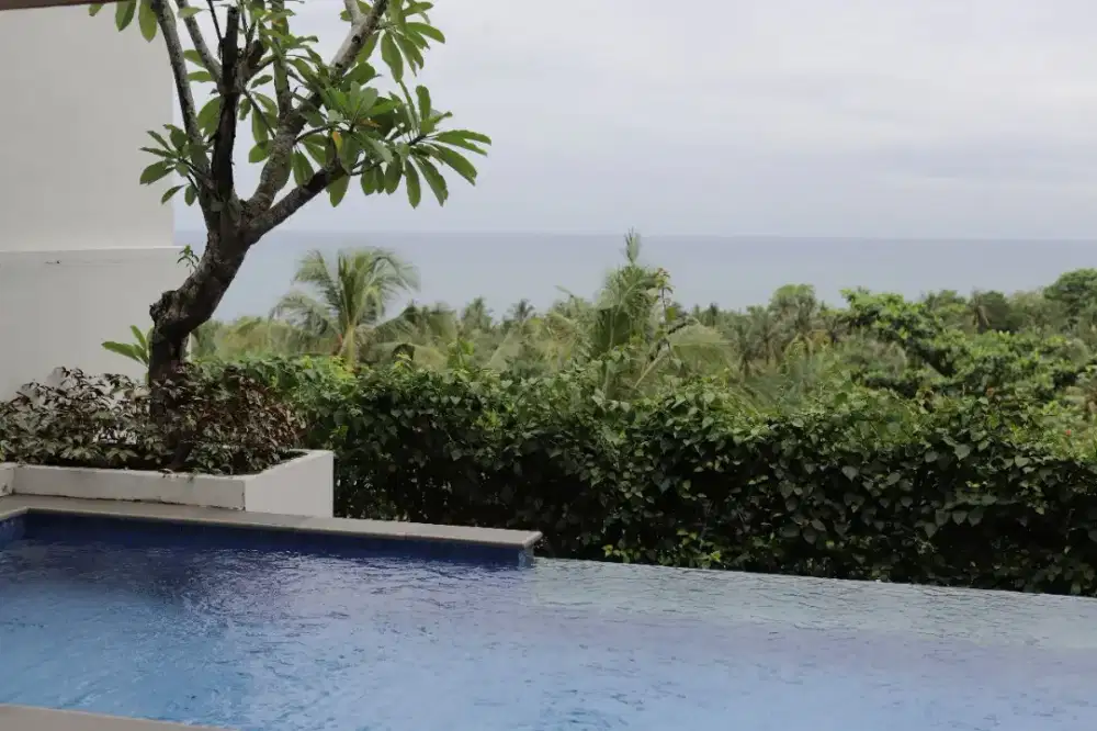 Investasi Properti Lombok! Vila Full Furnished di Kawasan Melase Hill