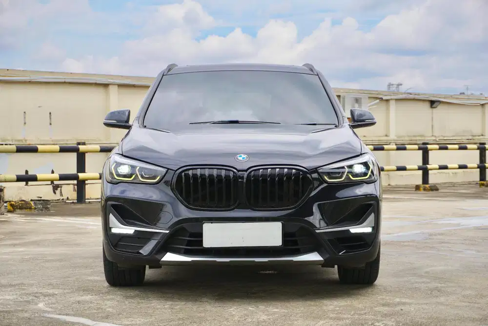 BMW X1 F48 Facelift LCI 
sDrive18i xLine 2020