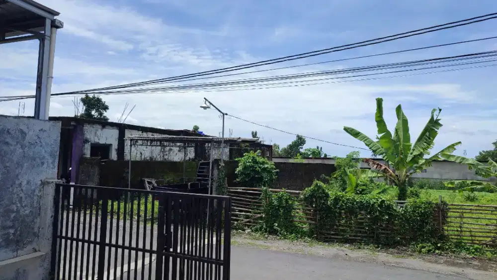 Tanah 141 m2 selatan uii -+ 500 meter, utara pandanaran