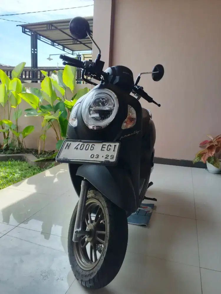 Di jual Honda Scoopy prestige keyless tahun 2024 like new