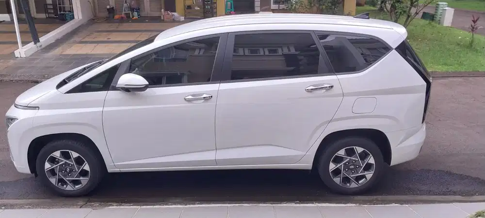 Hyundai Stargazer 2023 Bensin