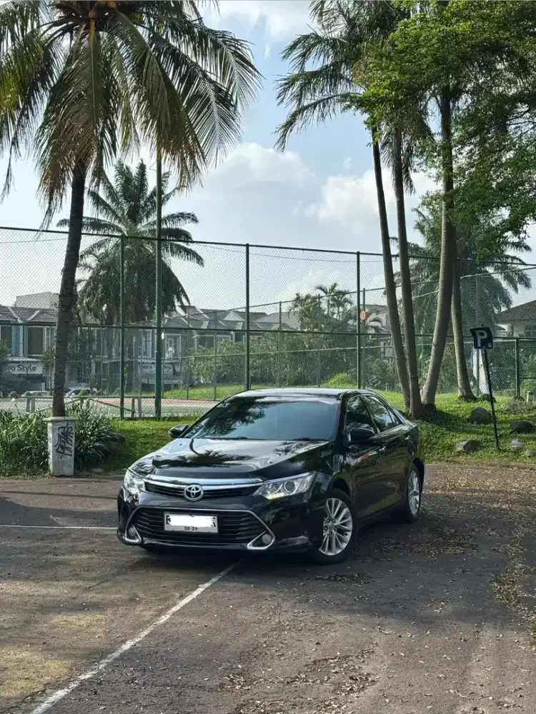 Dijual camry At/V 2018