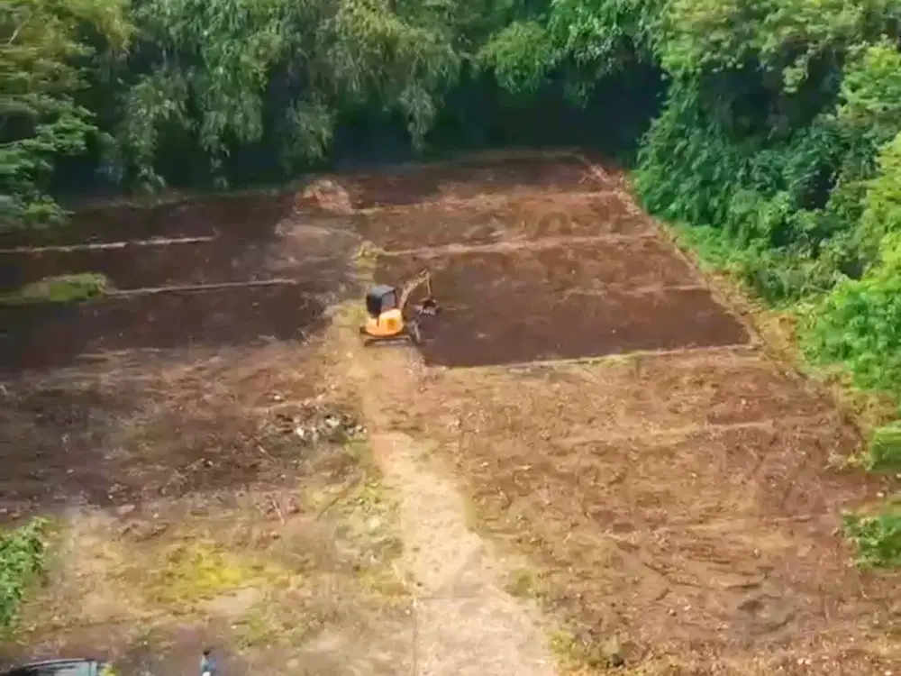 Tanah Sleman Pusat Kota, Selatan Gor Tridadi Pangukan