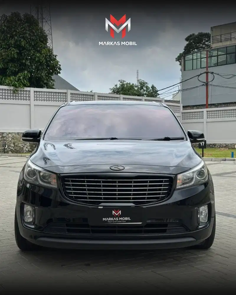 Kia Grand Sedona Ultimate 3.3 2018