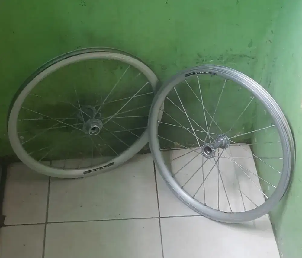 Velg sepeda lipat uk 20