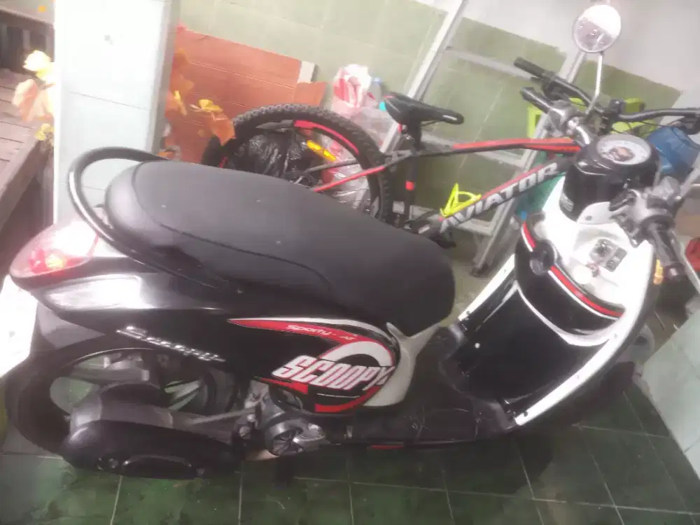 Honda Scoopy 2016