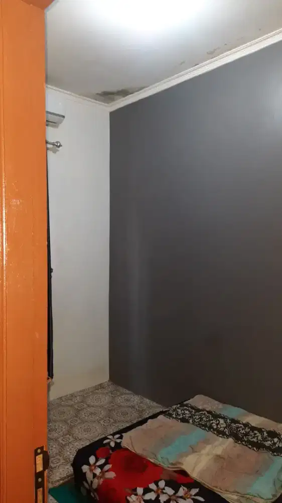 Rumah 2 Lantai Komersil Koja Lagoa 3 KT, 2200W Bebas Banjir – 850 nego