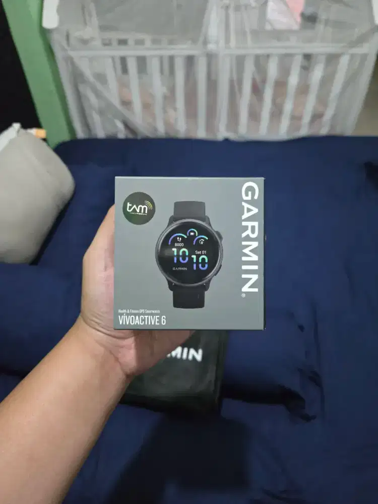 BNIB Garmin Vivo Active 6