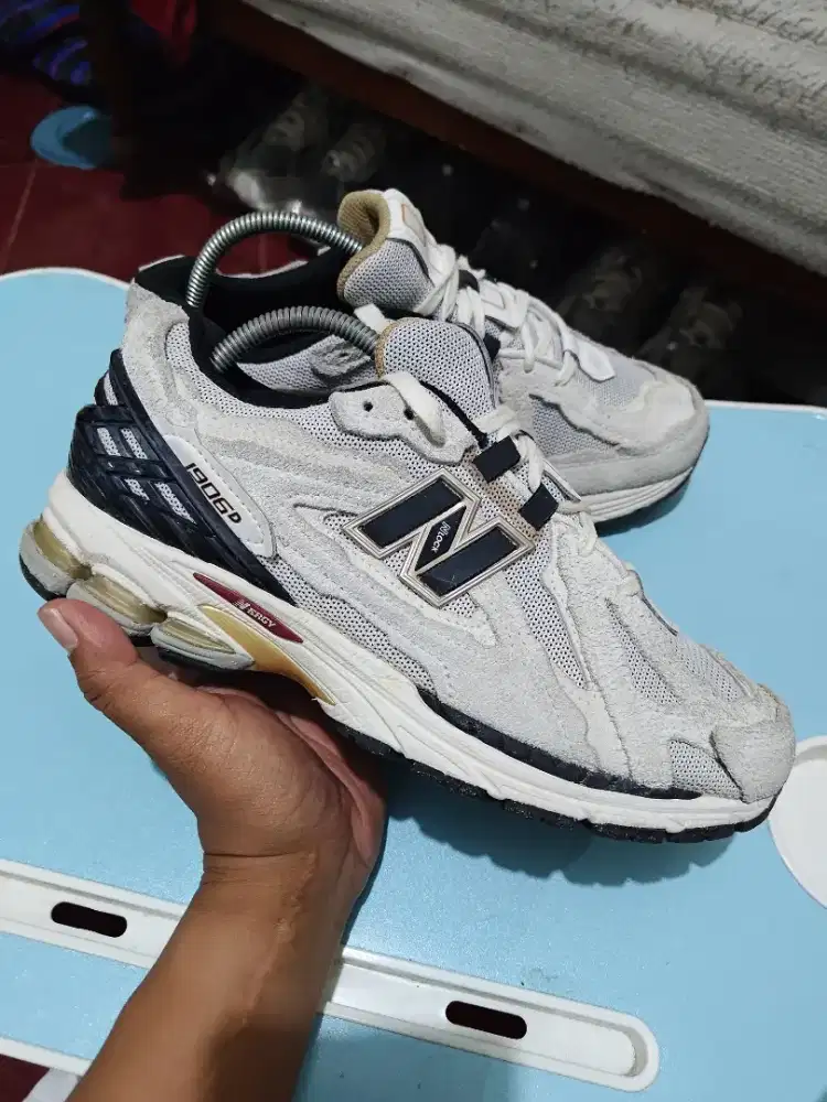 Sepatu New Balance 1906D Size 41.5 Original Kondisi Second Like New