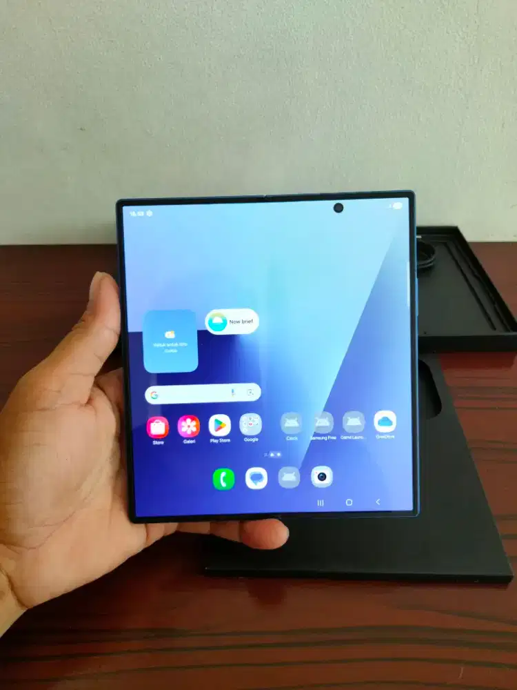 Samsung Z Fold7 Ram 12/512 Gb Fullshet Sein TT Hp Lain