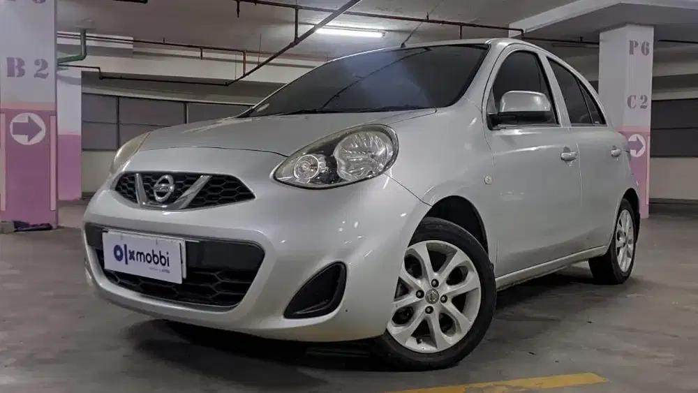 DP 7 JUTA Nissan March 1.2 L Bensin-MT 2015 CKU