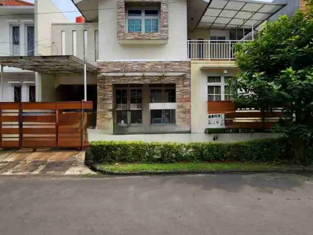 Di Jual Rumah Lokasi Strategis di Bintaro Sektor 9