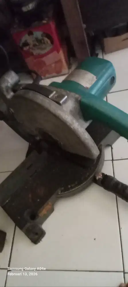 Mesin cutting aluminium