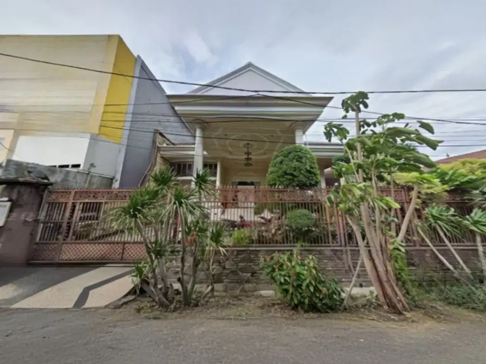 Rumah Kupang Indah STRATEGIS, HITUNG TANAH, FURNISH