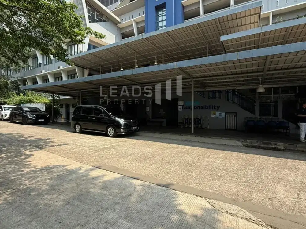 Dijual Gedung Komersial Eks Sekolah di CBD TB Simatupang – Lahan Luas, Dekat MRT Fatmawati