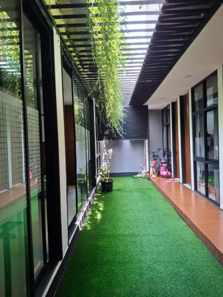 Di Jual Rumah 2 Lantai dekat BSD, siap Huni & Bebas Banjir