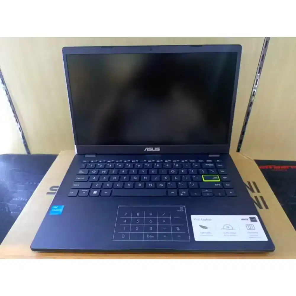 Laptop Asus Vivobook E410KA - CELERON N4500 -SSD 256GB -4GB -MULUS