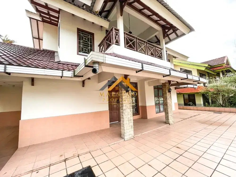 Dijual Villa 2,5 Tingkat Komplek Greenhill Residence - Sibolangit