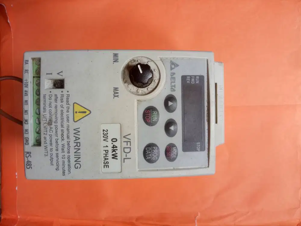 Inverter VFD 0.4KW 220/380vac Delta VFD-L