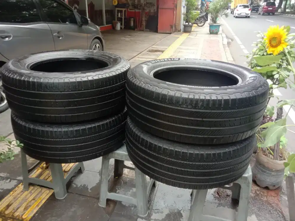 4bauh ban Pajero Fortuner 265/60/R18 Michelin Primacy SUV+ 2022 hub Wa