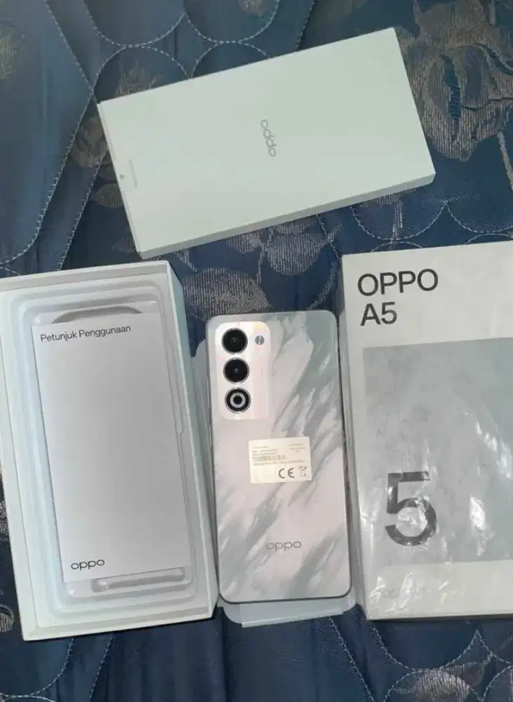 Oppo a5 ram 8+8 Rom 256