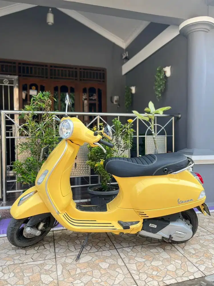 VESPA LX IGET 125