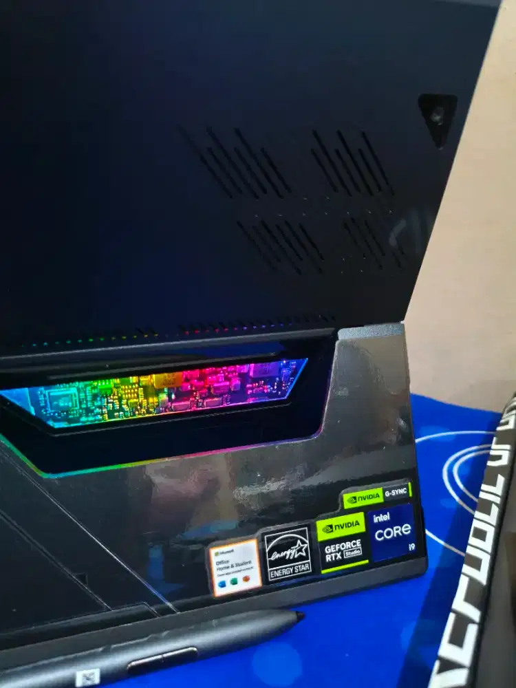 Asus Rog flow z13 seperti baru i9 Rtx 4050