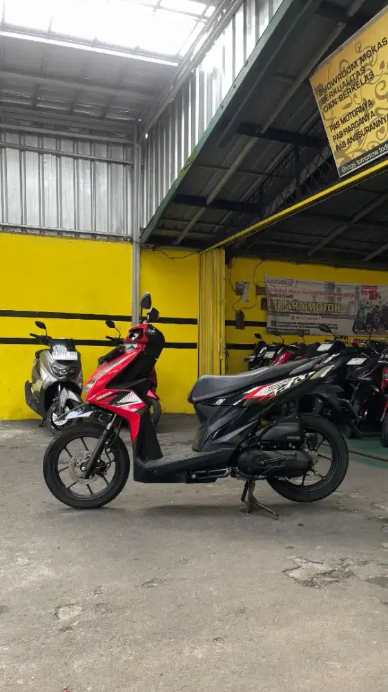 HONDA BEAT CBS  2023 KM RENDAH