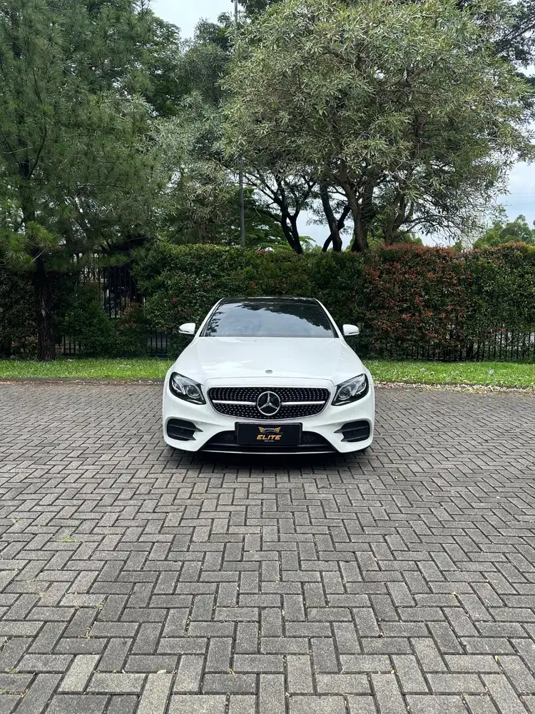 Mercedes Benz E350 AMG EQ Boost 2019 Mercy E350 E 350