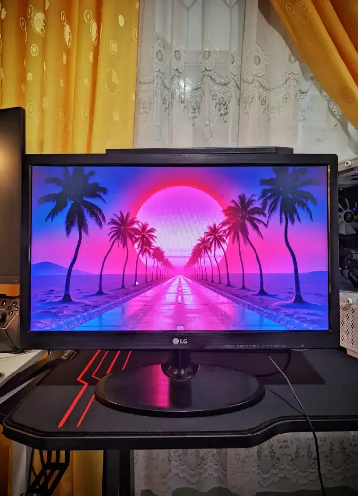 pc part monitor lg murah 19in