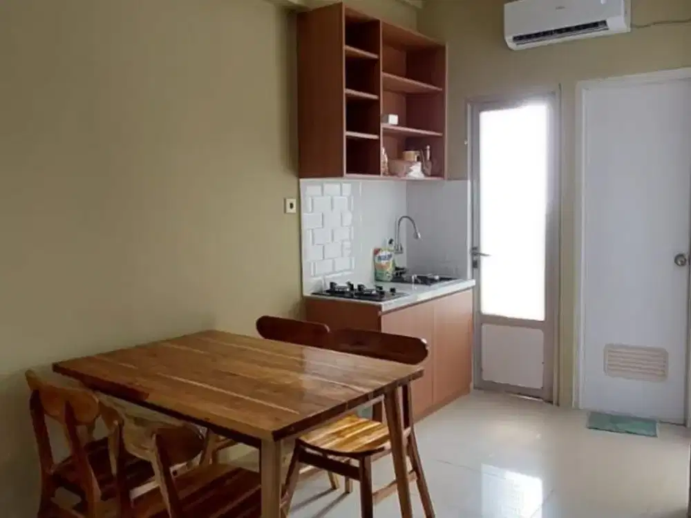 Disewakan TAHUNAN apartemen Grand emerald lt 21 Furnished new type 2BR