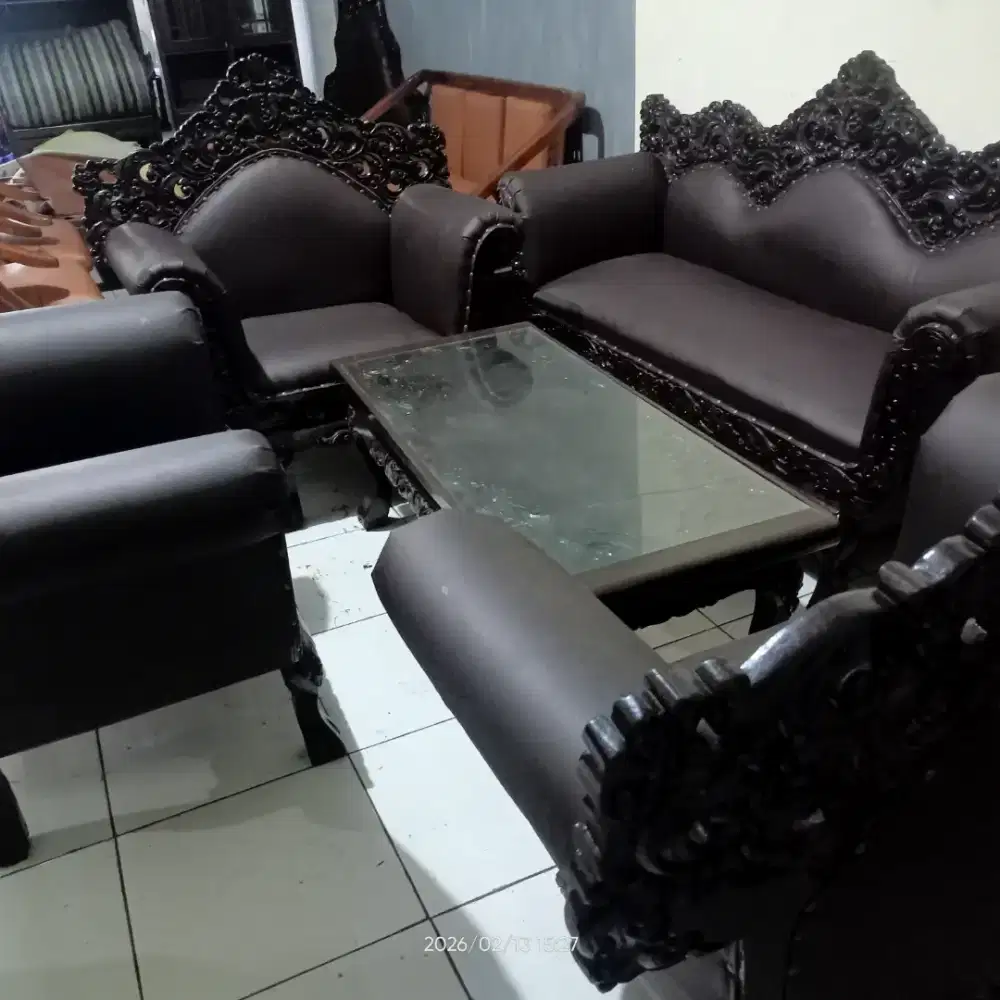 Meja kursi antik kayu jati tua bekas dah melamin seperti baru