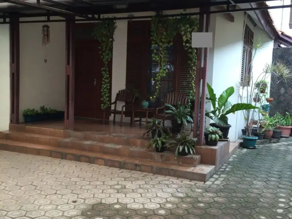 Rumah Nyaman dan Aman Curug Indah Jatiwaringin Pondok Gede Bekasi