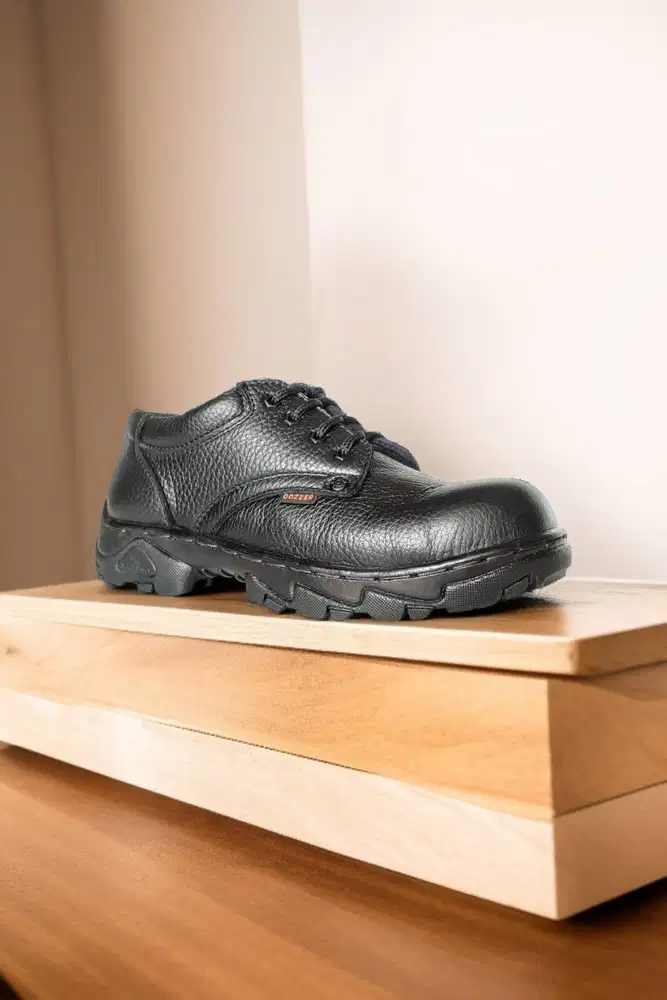 Eksklusif Sepatu safety kings Palangkaraya