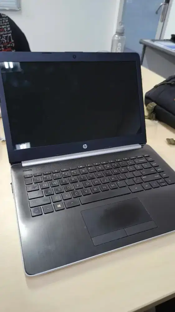 LAPTOP HP AMD untuk kuliah dan kerja
