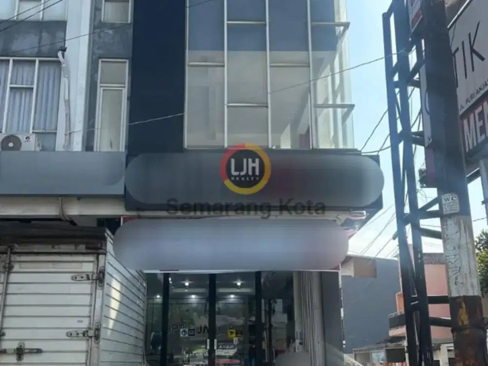 Ruko siap pakai di Anjasmoro Raya