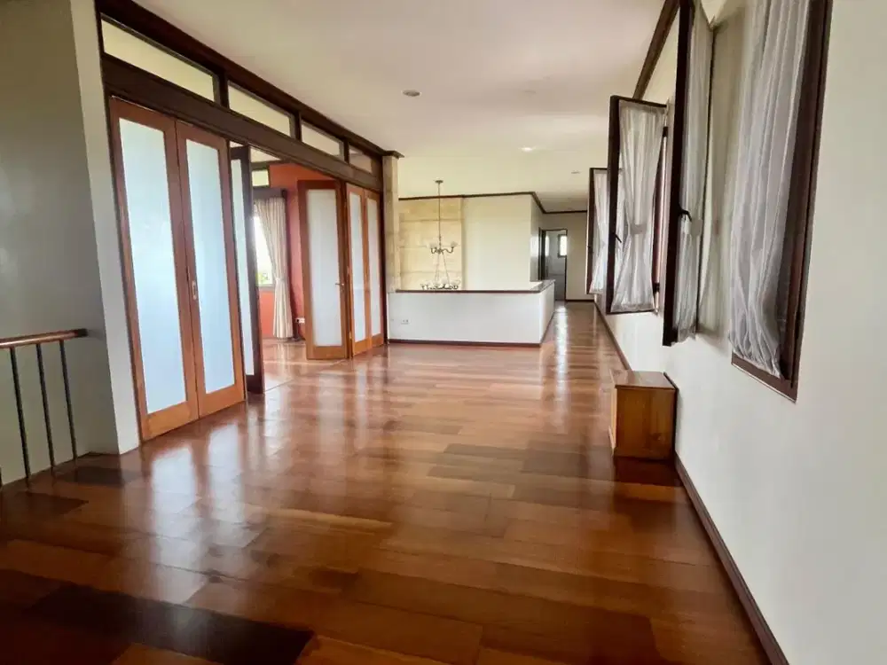 Turun Harga! Rumah Strategis Cocok untuk Penginapan dekat Pariwisata Lembang dan Kampus UPI Bandung