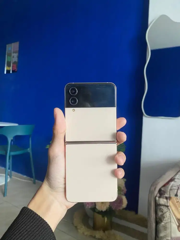 samsung zflip 4/256 sein