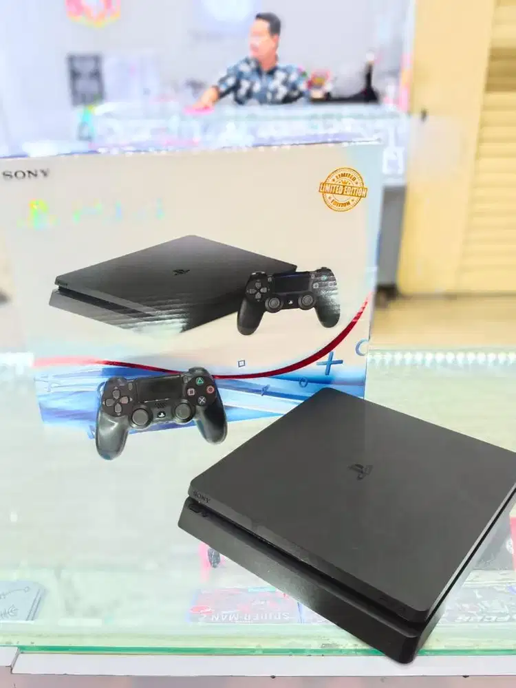PS4 Slim 500GB 2106A