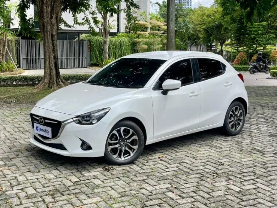 MAZDA 2 1.5 R SKYACTIV MATIC 2014