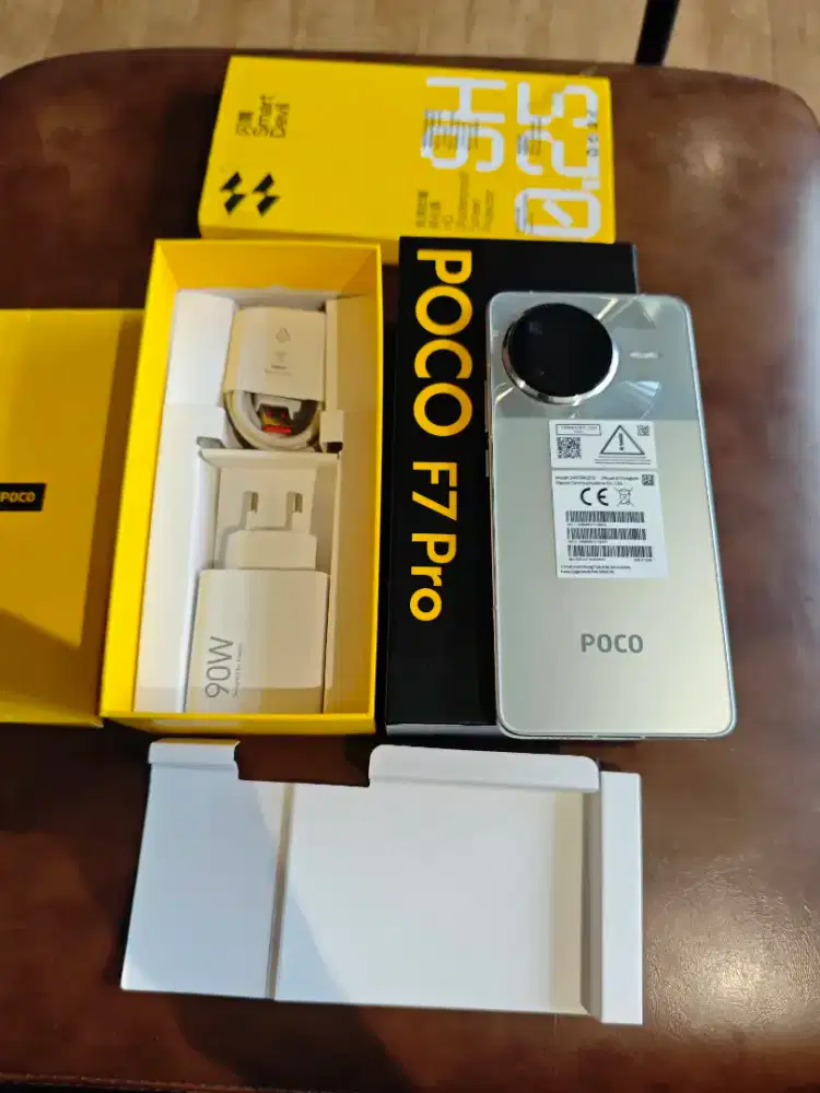 Jumat berkah Poco F7 Pro12/512GB Fullshet Silver