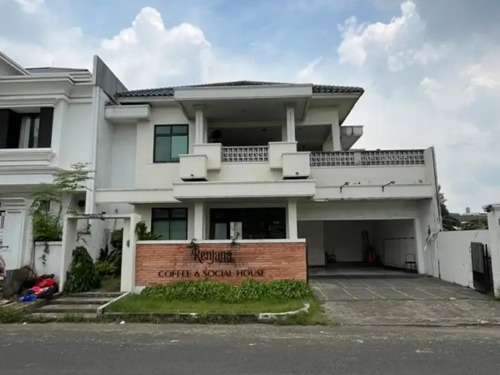 Di Jual Rumah Di Modrnland Jalan Bulevard