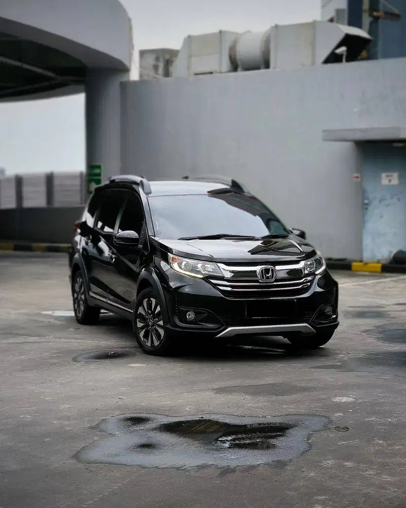 HONDA BR- V E CVT 2020 NOPOL GENAP DKI , BERAGARANSI TRANSMISI MESIN