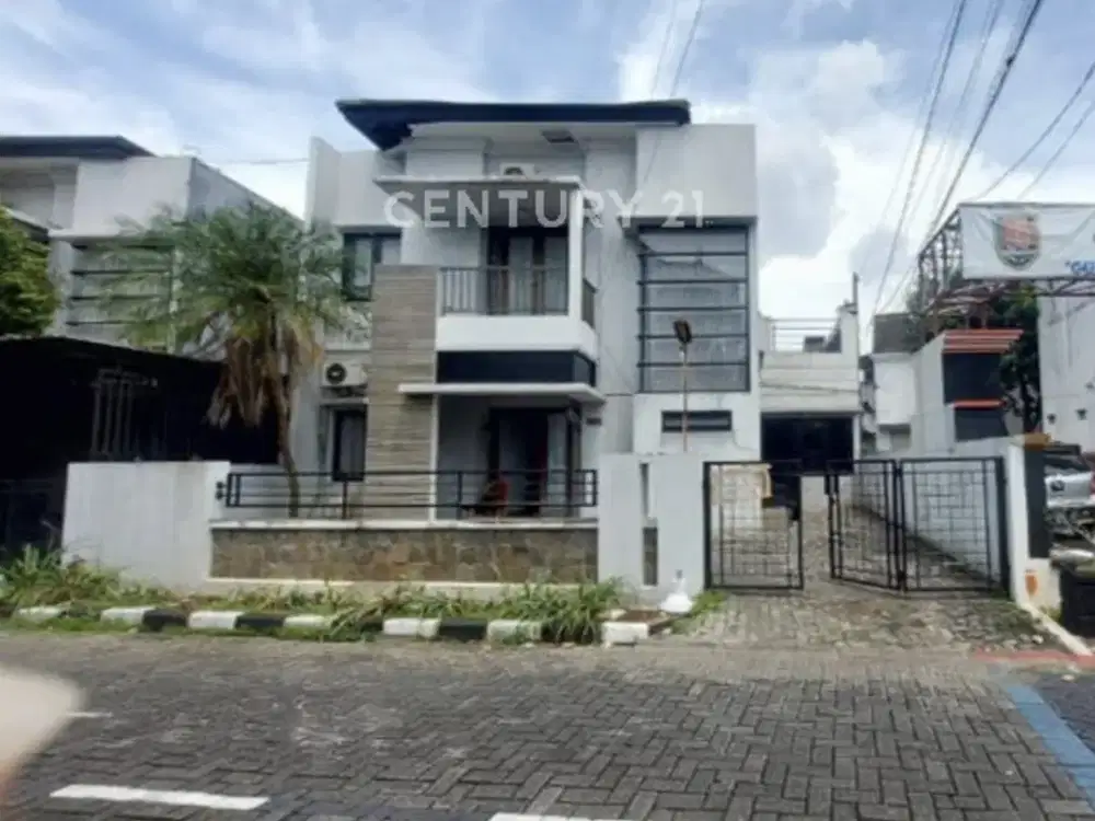 Hunian Nyaman, Dijual Cepat, Siap Huni, Lumbungsari, 2 Lantai.