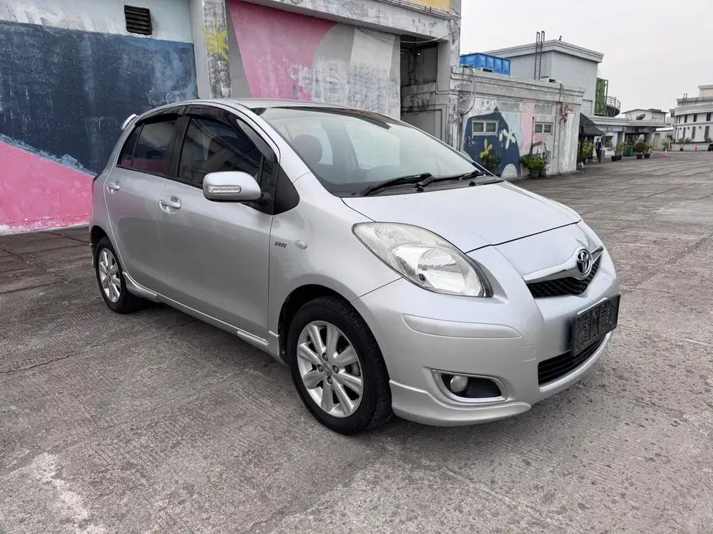 [DP 20JT] TOYOTA YARIS E AT 2012 SILVER KONDISI ISTIMEWA
