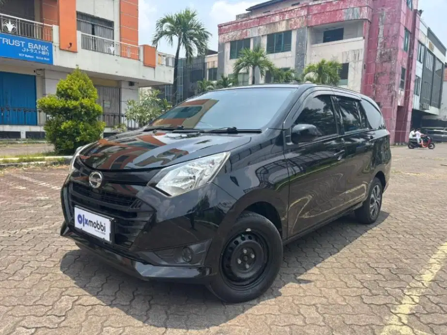 DP MURAH - Daihatsu Sigra 1.2 X Bensin MT 2017 Hitam